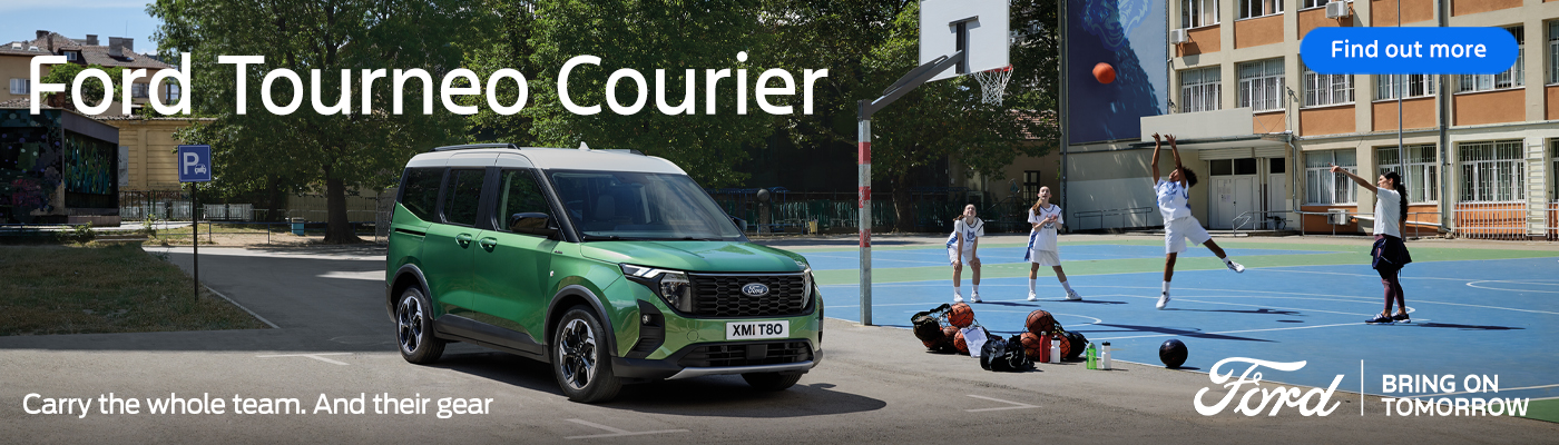 2025Q1UK_009_FoB_Tourneo_Courier_Campaign_Homepage_Banner_1400x400_V1